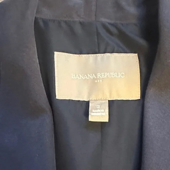 Banana Republic Women's Blue Gray Vest - Picture 2 of 3